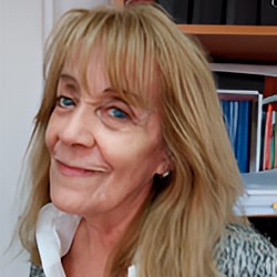 Dolly Paiva